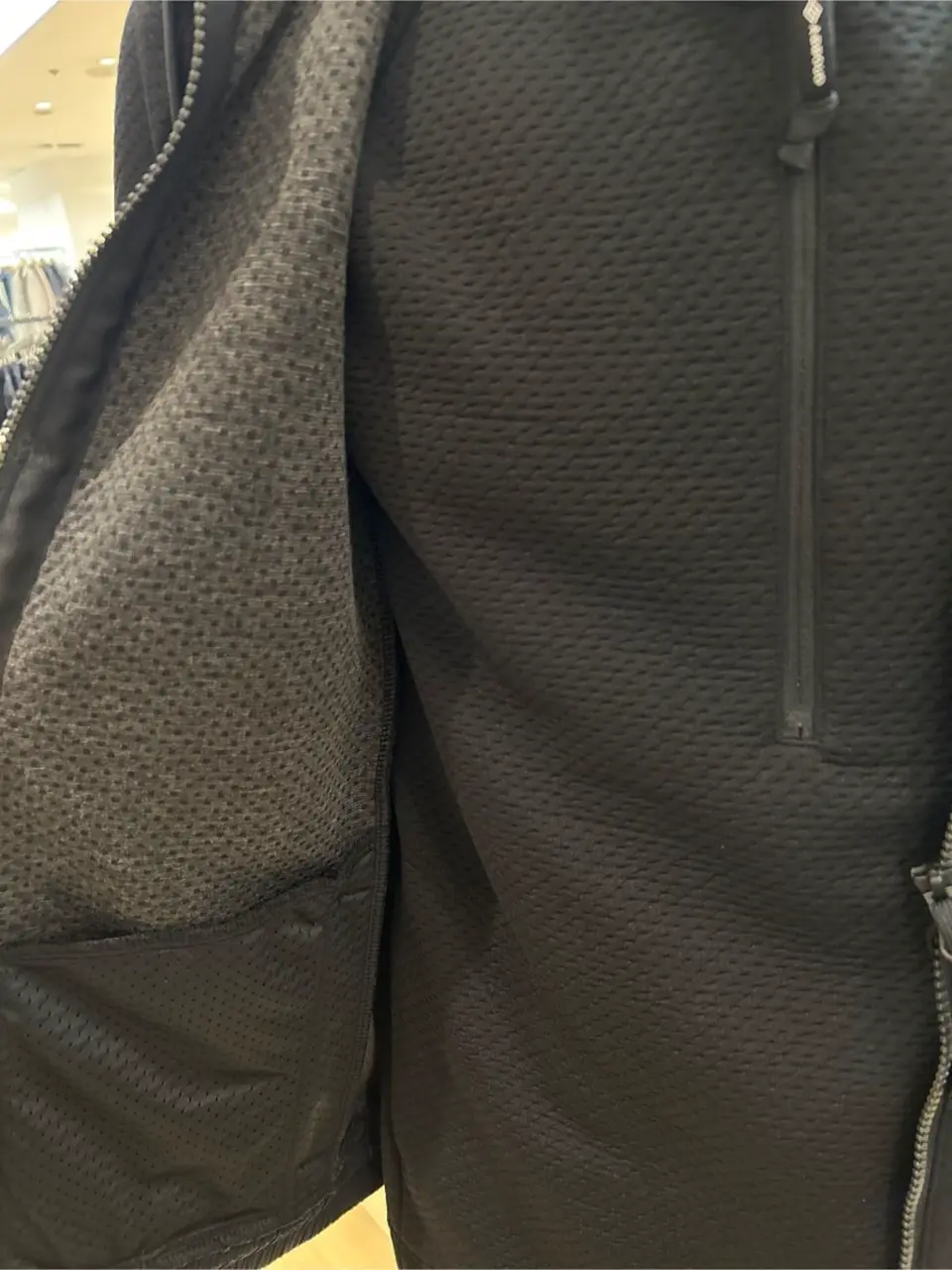 JOSEPH ABBOUD MOUNTAIN YANO コーディネート画像