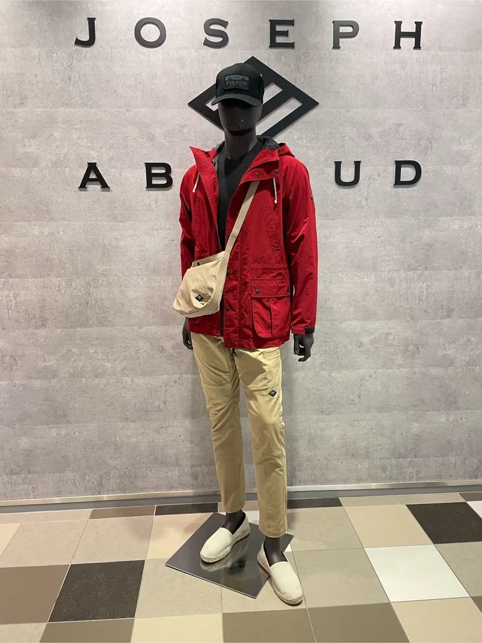  東　 コーディネート画像