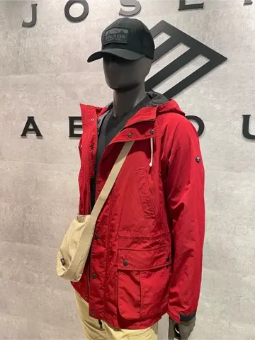 JOSEPH ABBOUD MOUNTAIN 東　 コーディネート画像