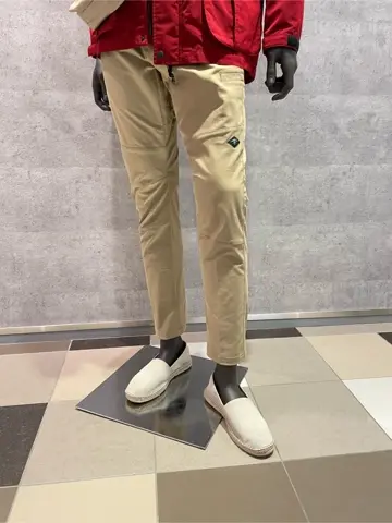 JOSEPH ABBOUD MOUNTAIN 東　 コーディネート画像