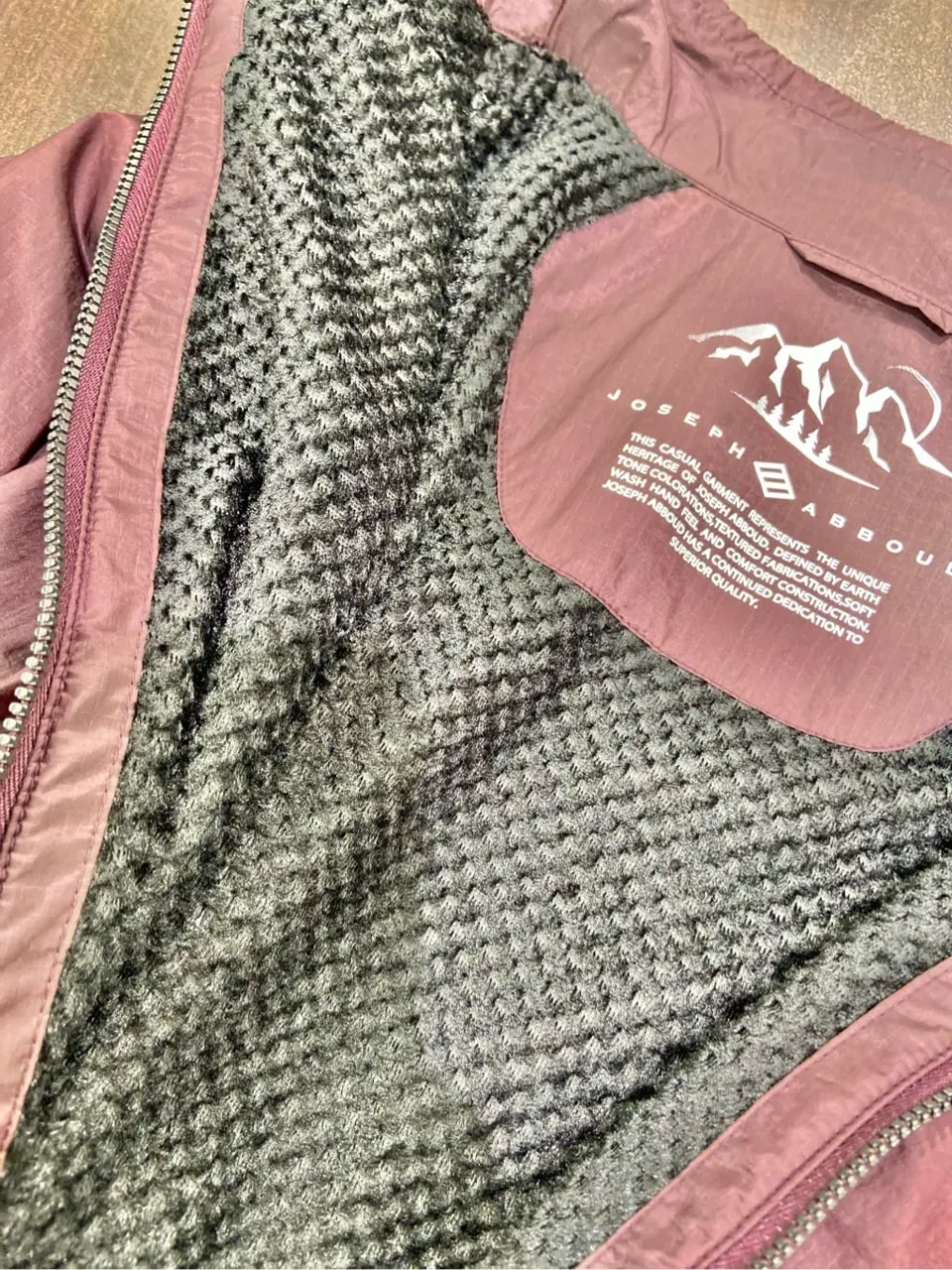 JOSEPH ABBOUD MOUNTAIN たかい　かおり コーディネート画像