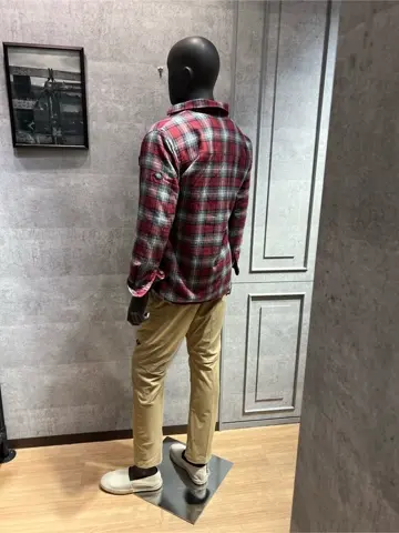 JOSEPH ABBOUD MOUNTAIN 上條 コーディネート画像