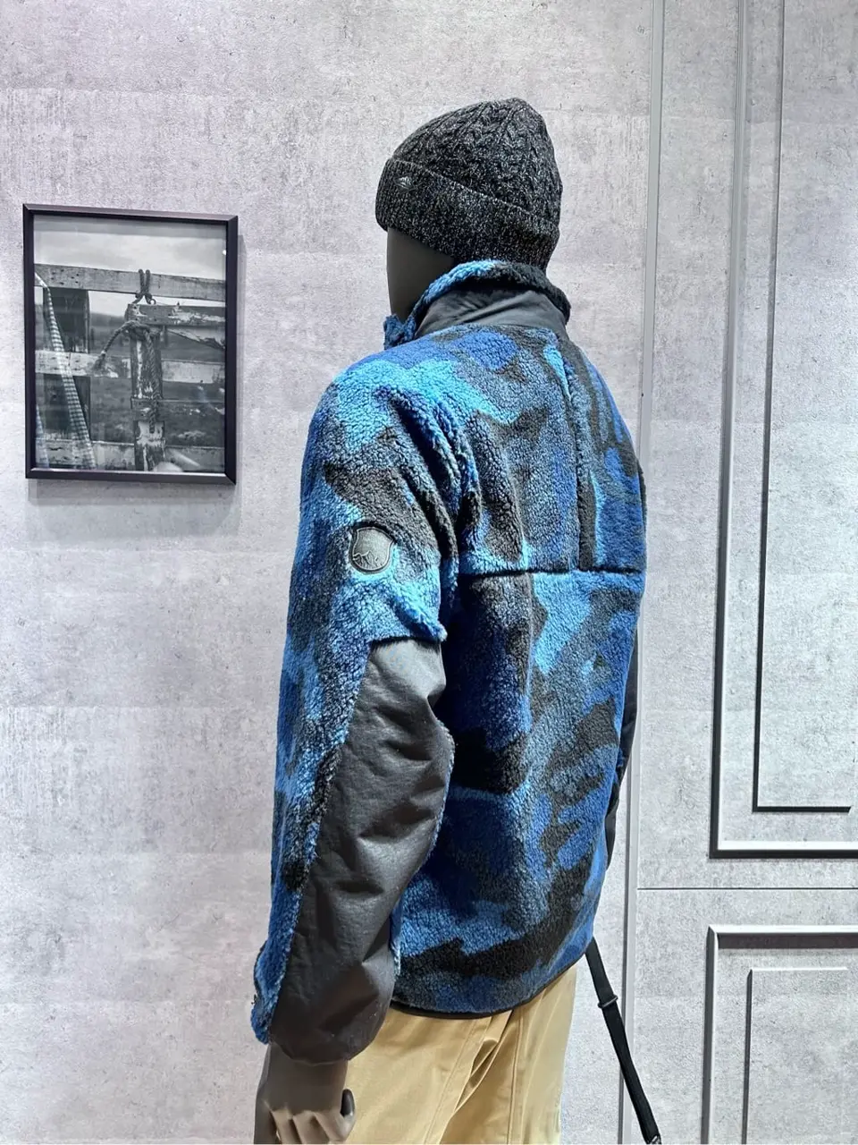 JOSEPH ABBOUD MOUNTAIN 二澤 コーディネート画像