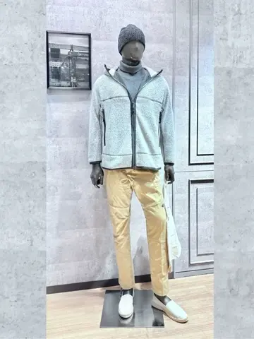 JOSEPH ABBOUD MOUNTAIN 二澤 コーディネート画像