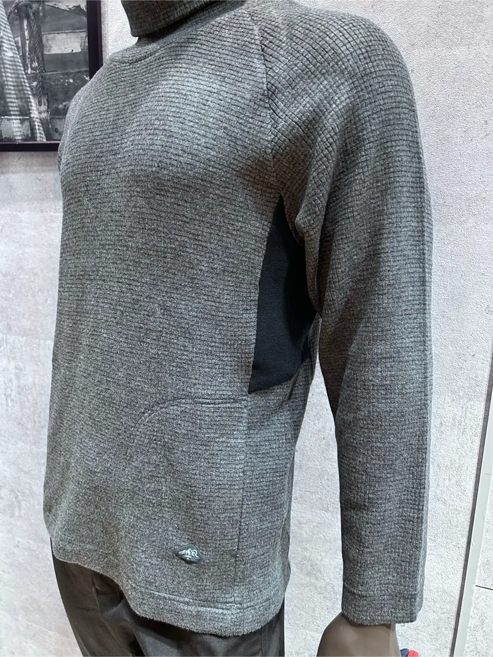 JOSEPH ABBOUD MOUNTAIN 二澤 コーディネート画像