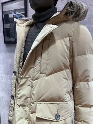 JOSEPH ABBOUD MOUNTAIN 二澤 コーディネート画像