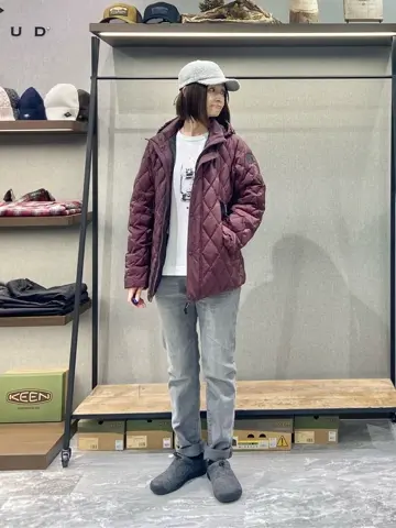 JOSEPH ABBOUD MOUNTAIN たかい　かおり コーディネート画像