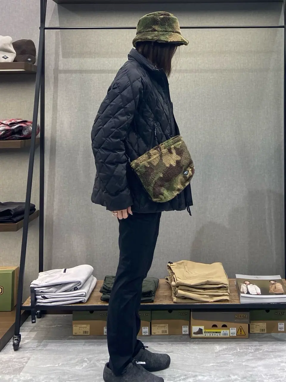 JOSEPH ABBOUD MOUNTAIN たかい　かおり コーディネート画像