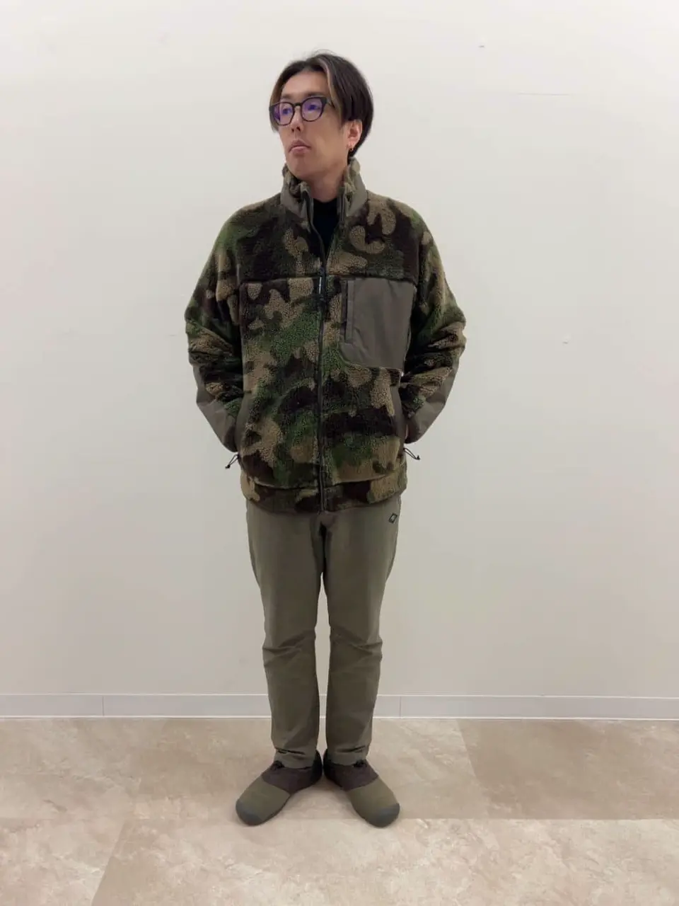 JOSEPH ABBOUD MOUNTAIN 藤川 コーディネート画像