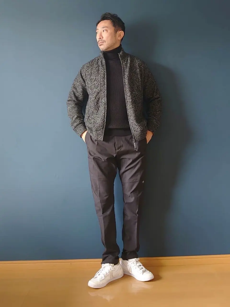 JOSEPH ABBOUD MOUNTAIN 安東 コーディネート画像