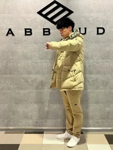 JOSEPH ABBOUD MOUNTAIN 足立 コーディネート画像