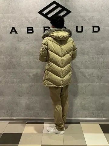 JOSEPH ABBOUD MOUNTAIN 足立 コーディネート画像