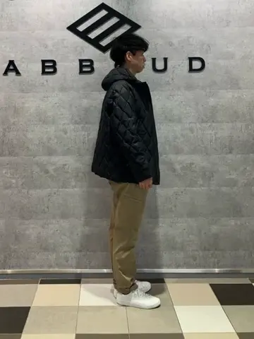 JOSEPH ABBOUD MOUNTAIN 足立 コーディネート画像