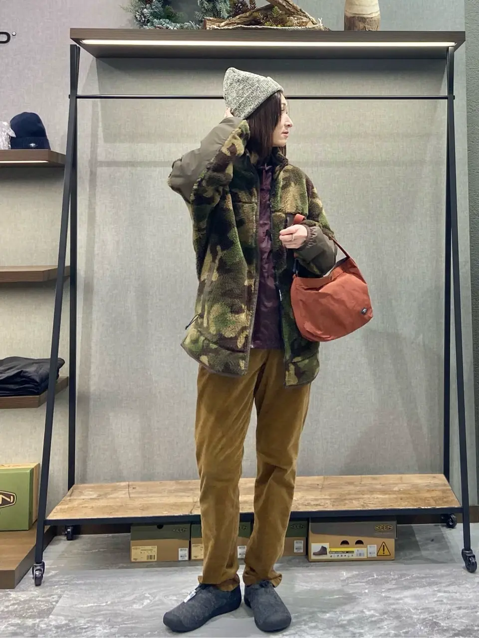 JOSEPH ABBOUD MOUNTAIN たかい　かおり コーディネート画像