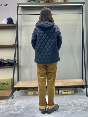 JOSEPH ABBOUD MOUNTAIN たかい　かおり コーディネート画像