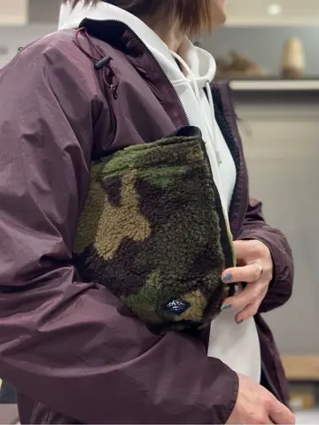 JOSEPH ABBOUD MOUNTAIN たかい　かおり コーディネート画像