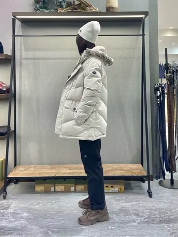 JOSEPH ABBOUD MOUNTAIN たかい　かおり コーディネート画像