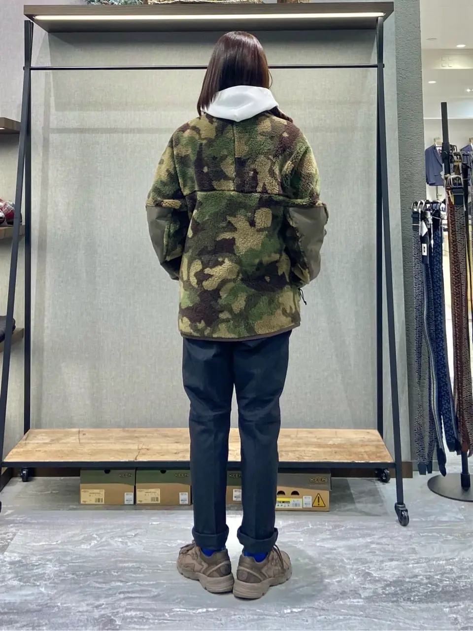 JOSEPH ABBOUD MOUNTAIN たかい　かおり コーディネート画像