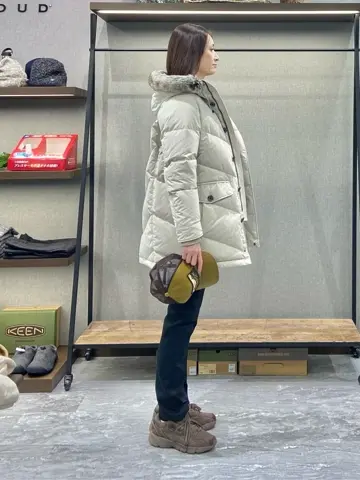 JOSEPH ABBOUD MOUNTAIN たかい　かおり コーディネート画像