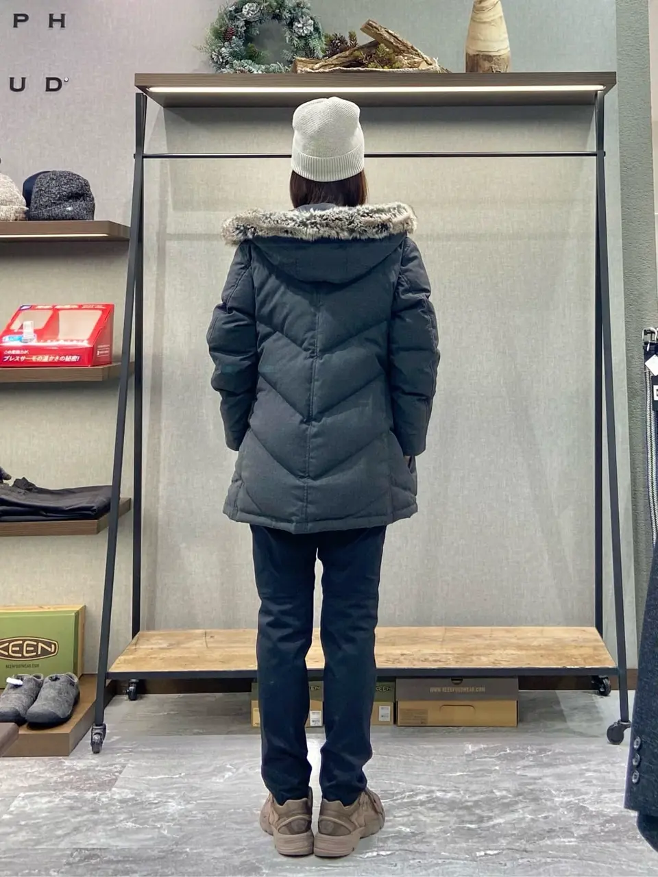 JOSEPH ABBOUD MOUNTAIN たかい　かおり コーディネート画像