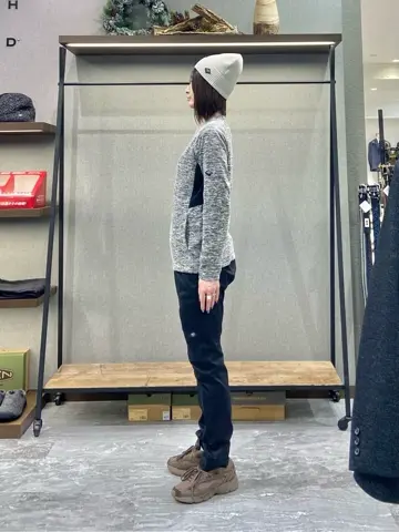 JOSEPH ABBOUD MOUNTAIN たかい　かおり コーディネート画像