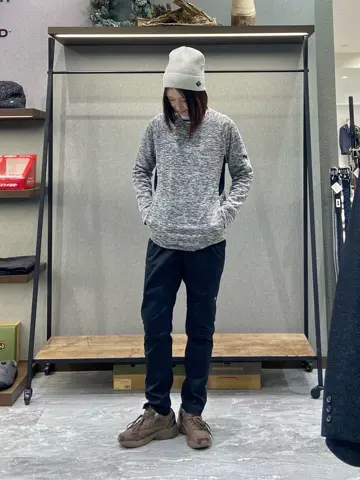 JOSEPH ABBOUD MOUNTAIN たかい　かおり コーディネート画像