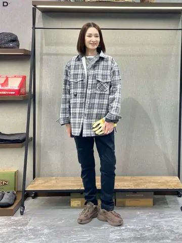 JOSEPH ABBOUD MOUNTAIN たかい　かおり コーディネート画像