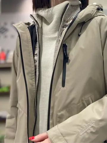 JOSEPH ABBOUD MOUNTAIN たかい　かおり コーディネート画像