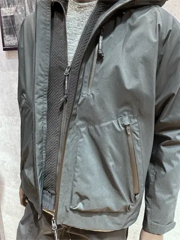 JOSEPH ABBOUD MOUNTAIN 二澤 コーディネート画像