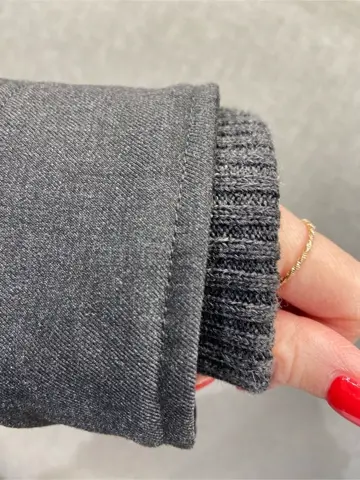 JOSEPH ABBOUD MOUNTAIN たかい　かおり コーディネート画像