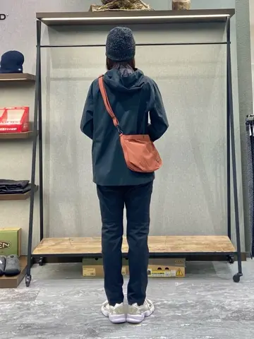 JOSEPH ABBOUD MOUNTAIN たかい　かおり コーディネート画像