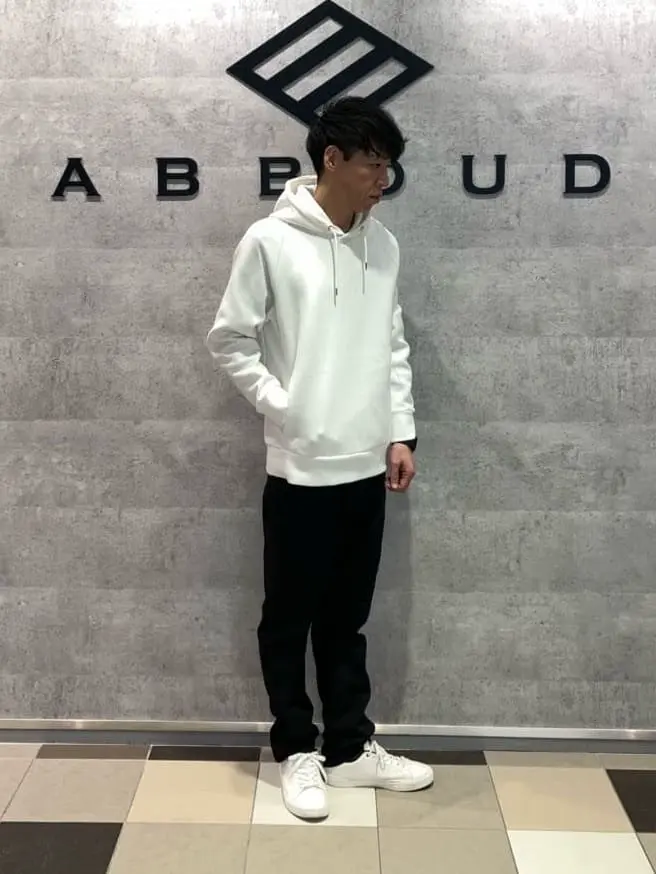 JOSEPH ABBOUD MOUNTAIN 足立 コーディネート画像