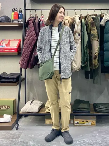 JOSEPH ABBOUD MOUNTAIN たかい　かおり コーディネート画像