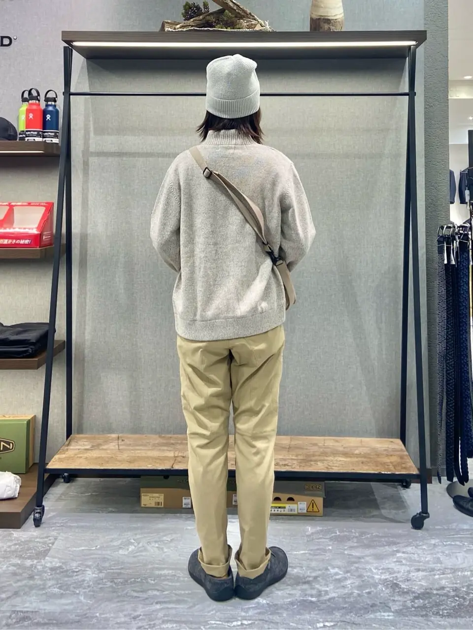 JOSEPH ABBOUD MOUNTAIN たかい　かおり コーディネート画像