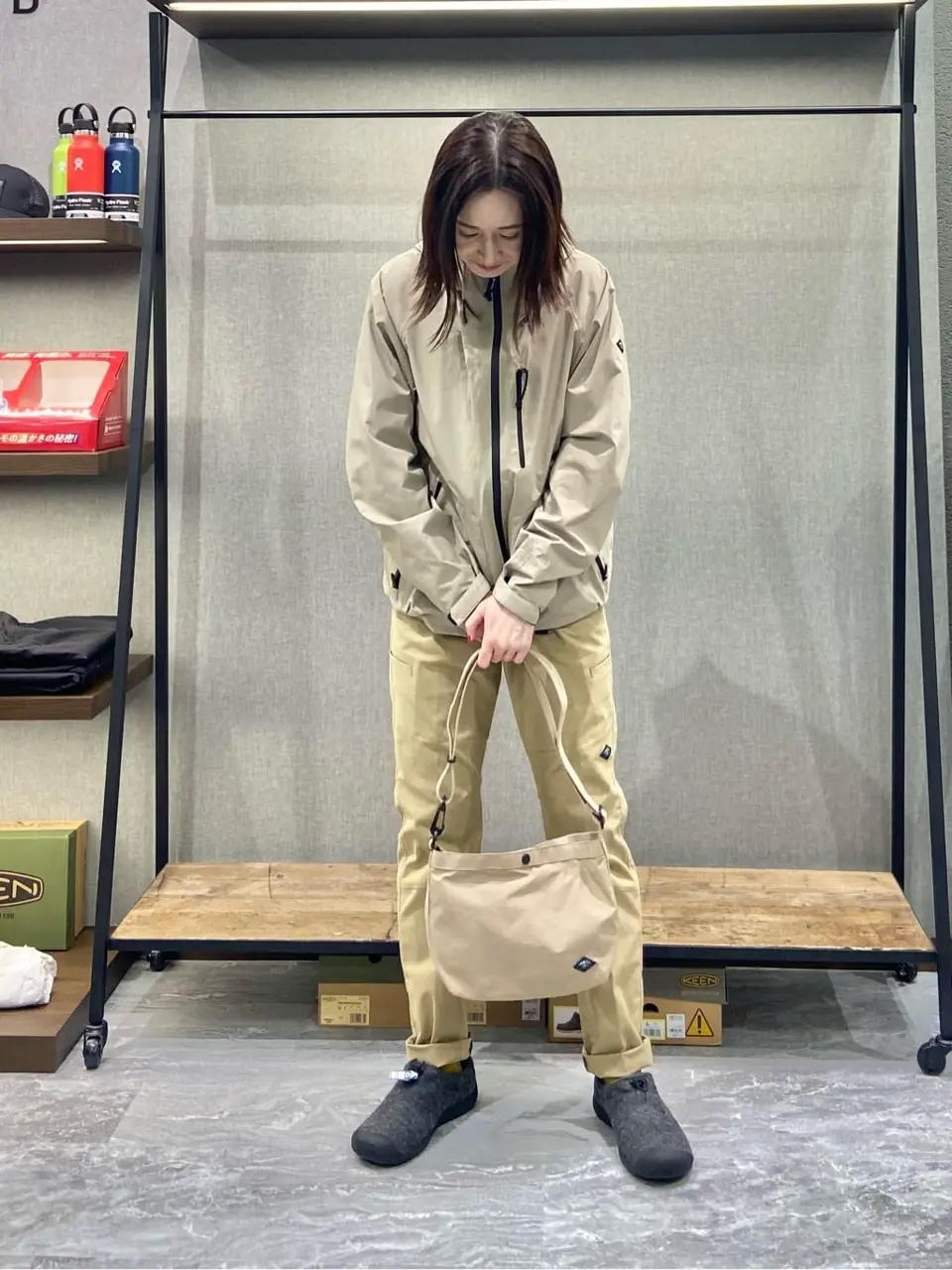 JOSEPH ABBOUD MOUNTAIN たかい　かおり コーディネート画像