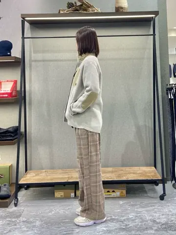 JOSEPH ABBOUD MOUNTAIN たかい　かおり コーディネート画像