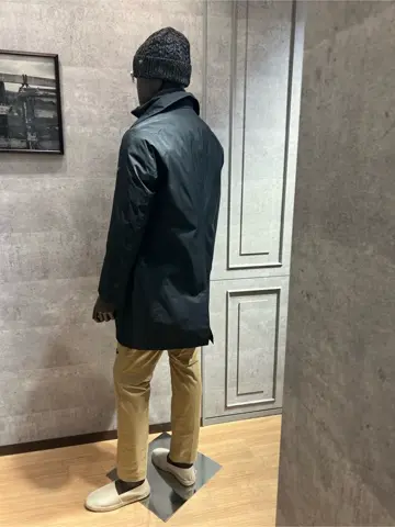 JOSEPH ABBOUD MOUNTAIN 上條 コーディネート画像