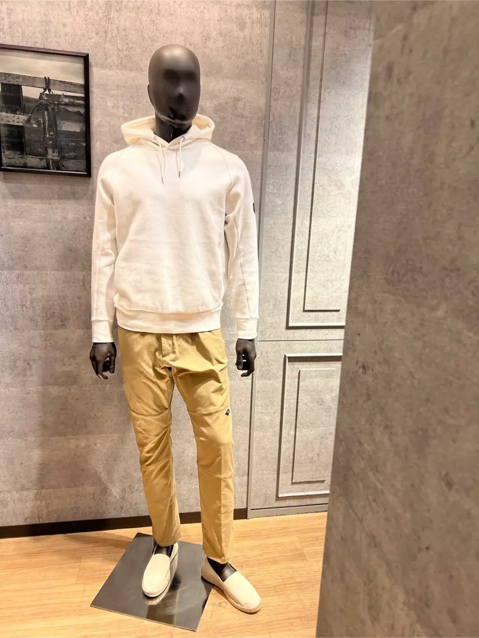 JOSEPH ABBOUD MOUNTAIN 上條 コーディネート画像