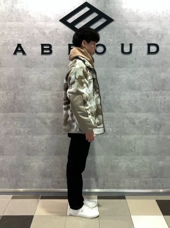 JOSEPH ABBOUD MOUNTAIN 足立 コーディネート画像