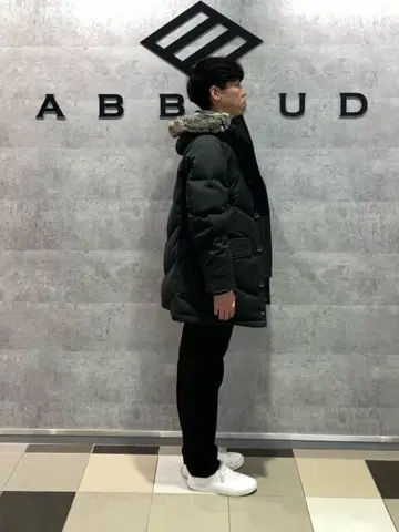 JOSEPH ABBOUD MOUNTAIN 足立 コーディネート画像