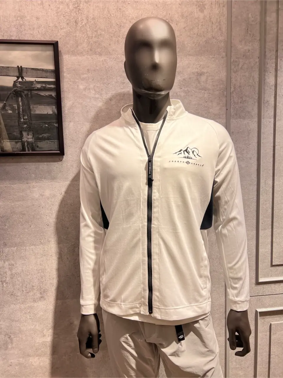 JOSEPH ABBOUD MOUNTAIN 上條 コーディネート画像