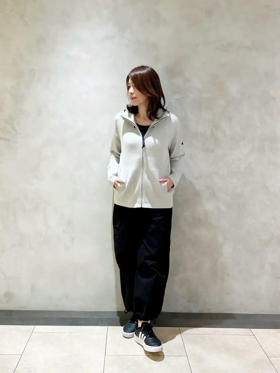 JOSEPH ABBOUD MOUNTAIN 笠原 コーディネート画像