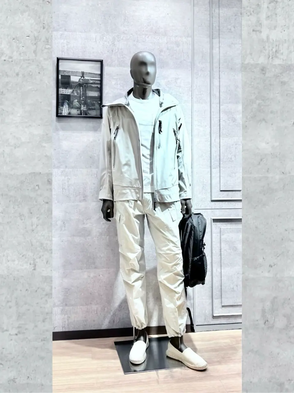 JOSEPH ABBOUD MOUNTAIN 二澤 コーディネート画像