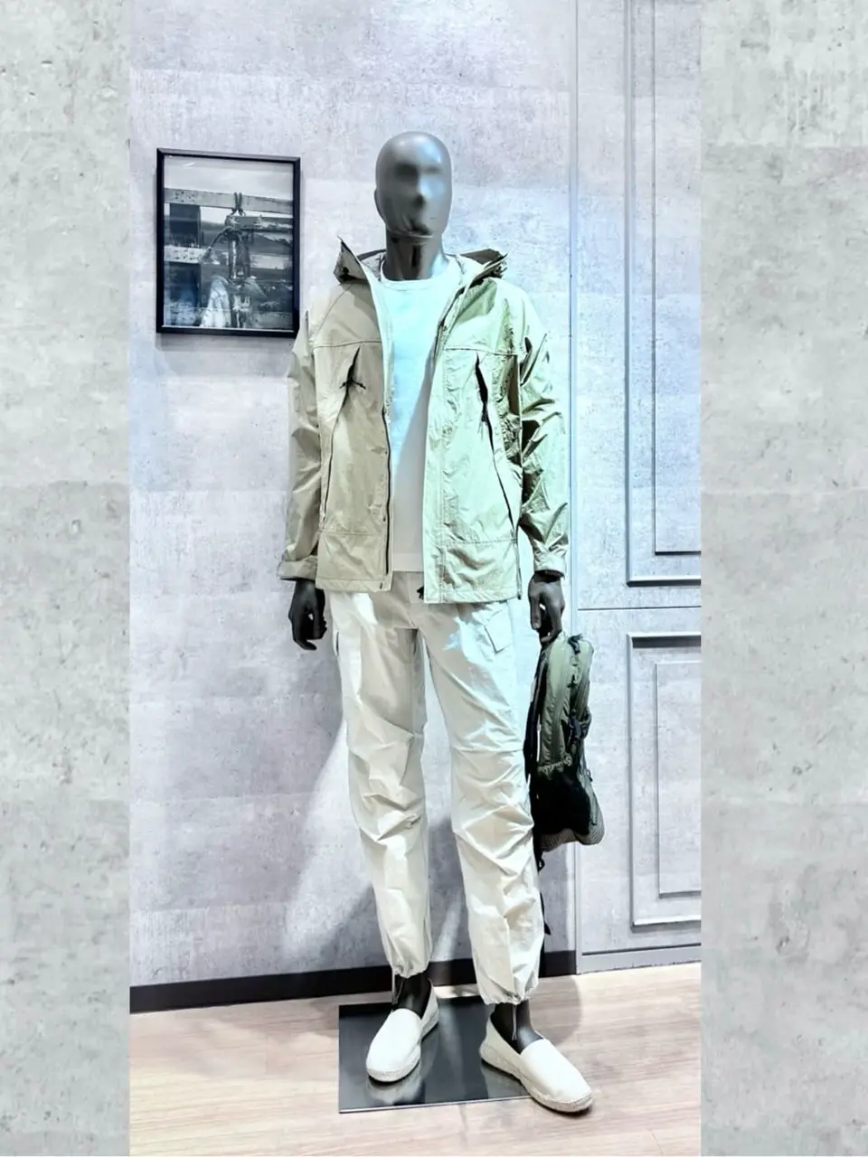 JOSEPH ABBOUD MOUNTAIN 二澤 コーディネート画像