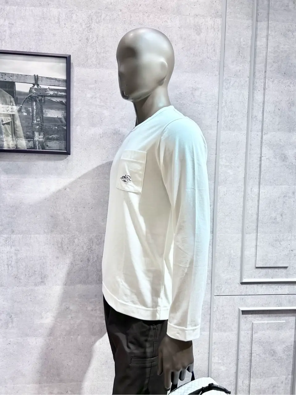 JOSEPH ABBOUD MOUNTAIN 二澤 コーディネート画像