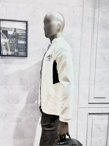 JOSEPH ABBOUD MOUNTAIN 二澤 コーディネート画像