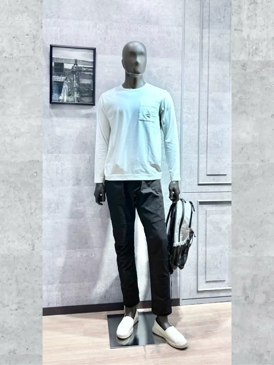 JOSEPH ABBOUD MOUNTAIN 二澤 コーディネート画像