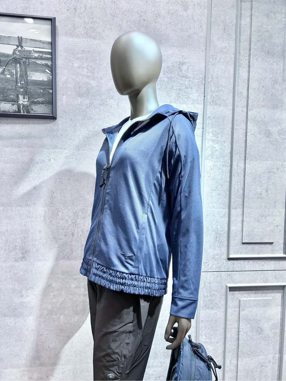 JOSEPH ABBOUD MOUNTAIN 二澤 コーディネート画像