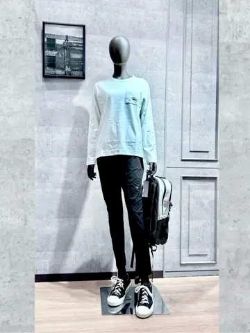 JOSEPH ABBOUD MOUNTAIN 二澤 コーディネート画像