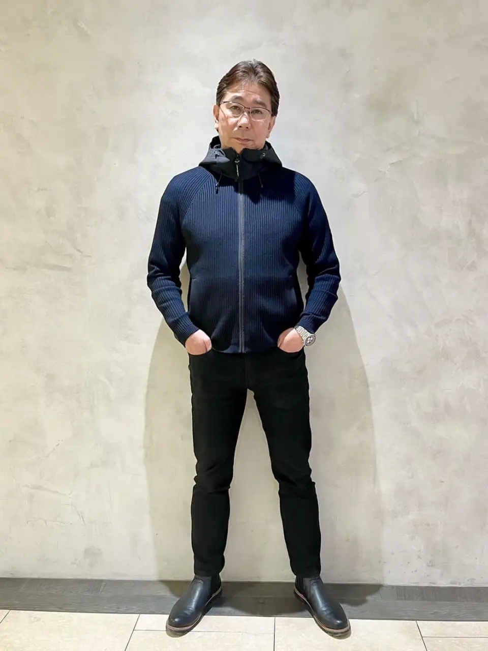 JOSEPH ABBOUD MOUNTAIN 小林 コーディネート画像